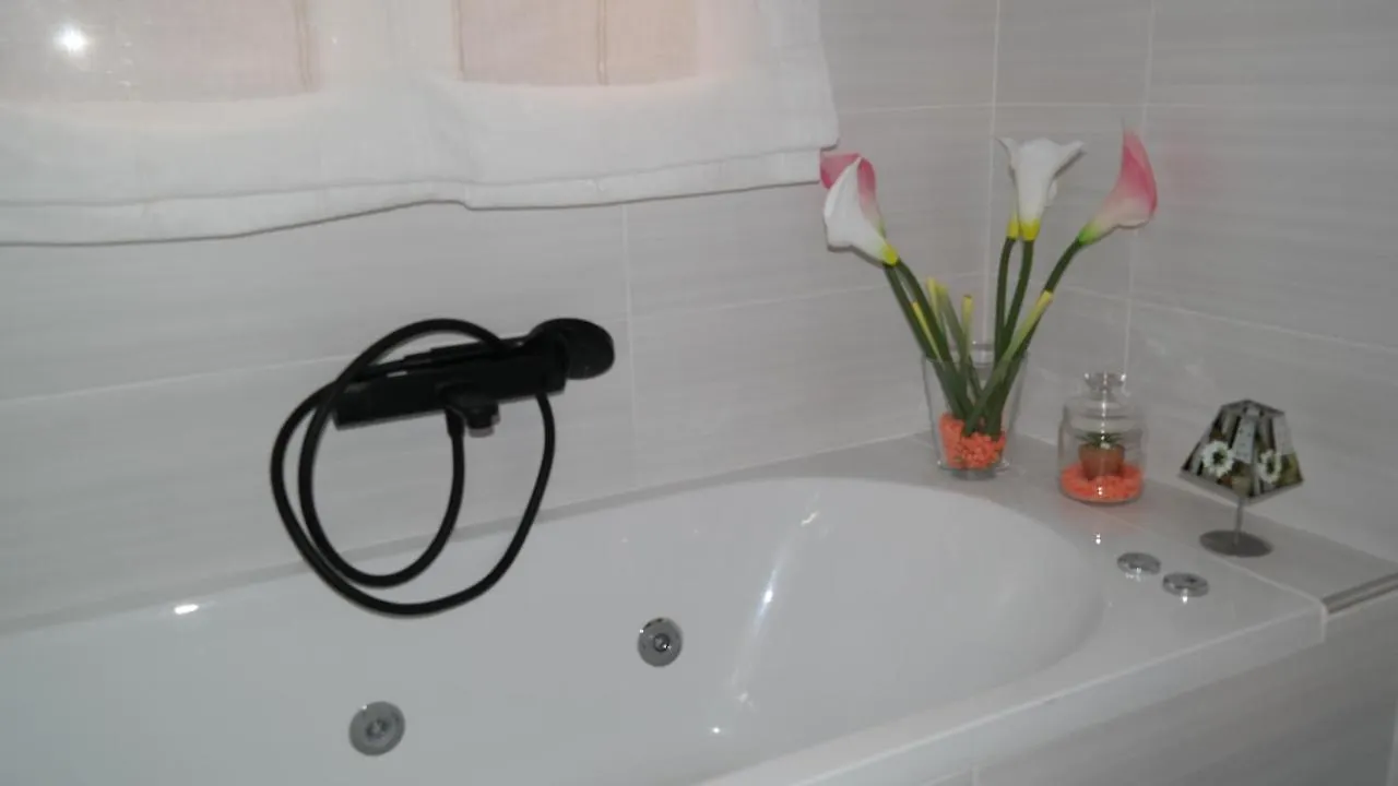 Geintur Toledo Maribel Heritage Apartment